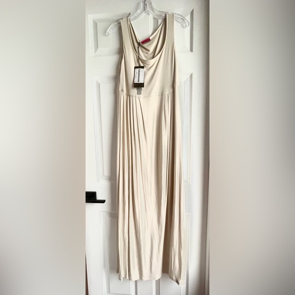 MaxMara Dresses & Skirts - Max Mara Weekend new ivory dress